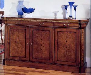 Буфет  GUERRA VANNI 2005