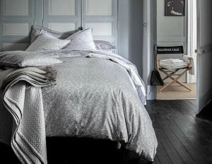 Alexandre Turpault Кровать из хлопка с рисунком и цветочными мотивами Ma muse