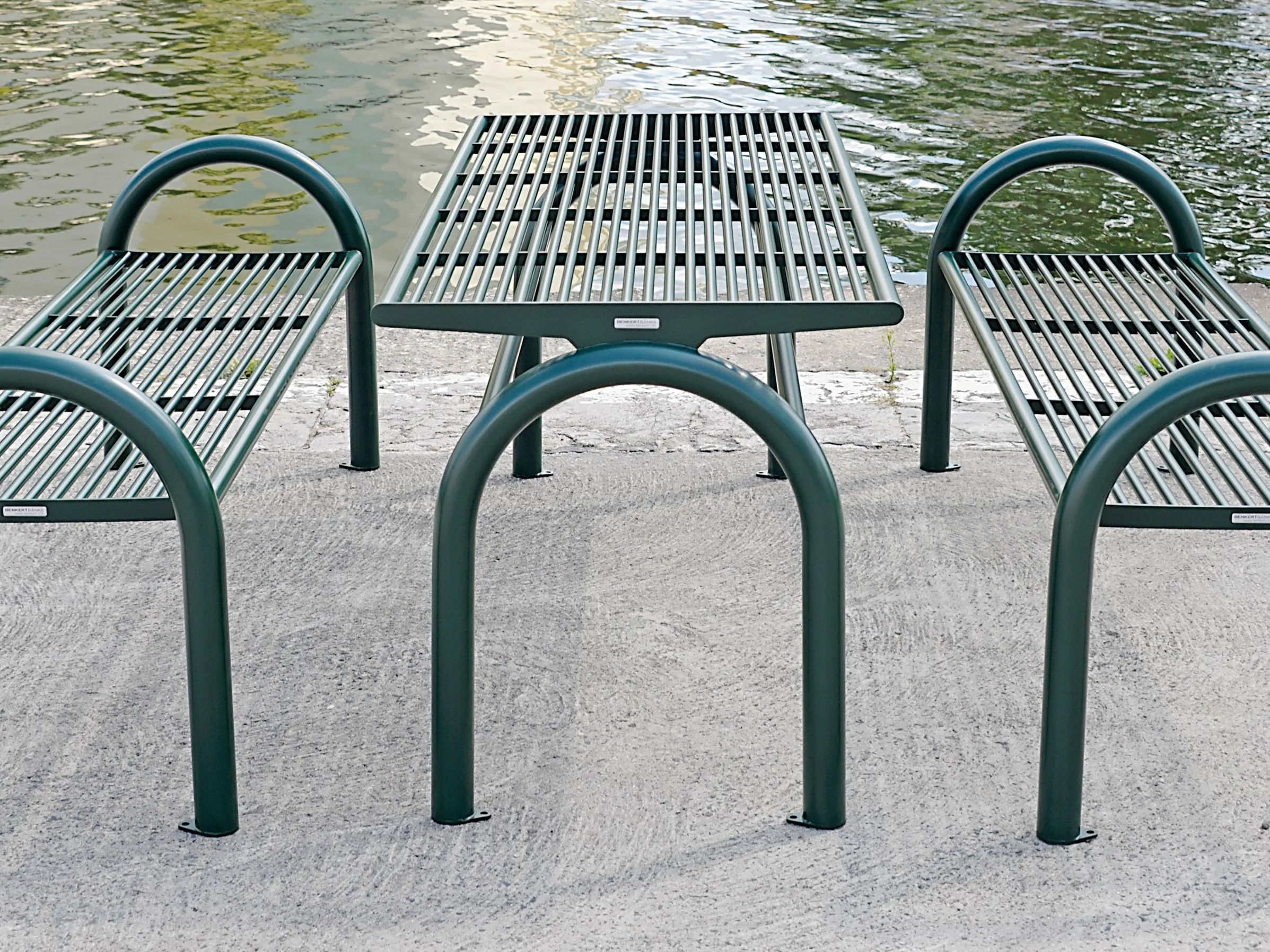 Стол для общественных мест из нержавеющей стали BENKERT BANKE Siardo ARCH-00084207