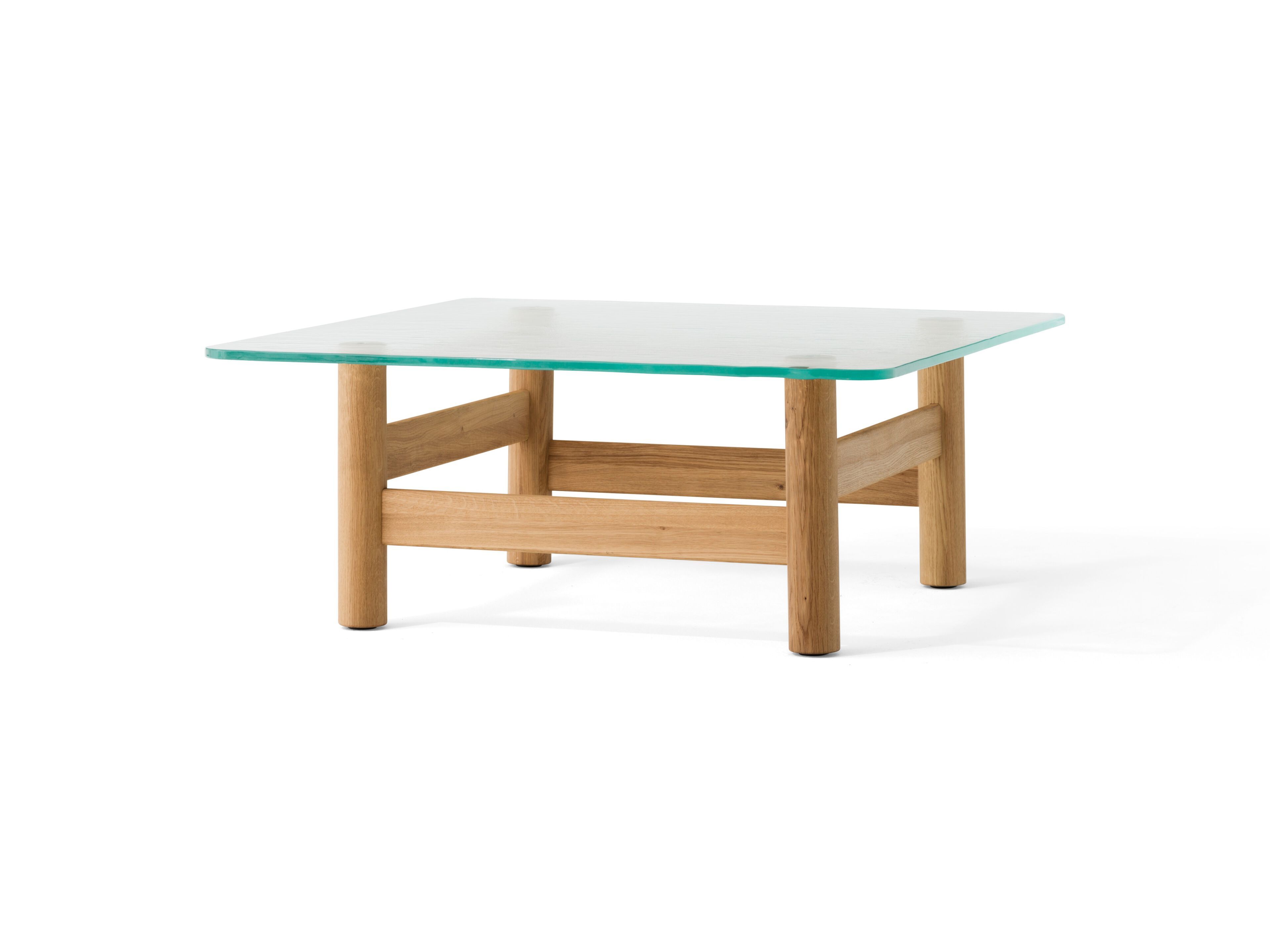 Квадратный деревянный и стеклянный журнальный столик Audo Copenhagen Бразилиа ARCH-00029274 - Вид №1