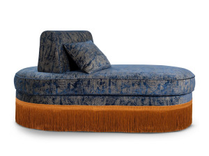 Мягкий шезлонг из ткани