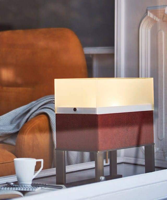 Кожаная светодиодная настольная лампа OAK Милан ARCH-00104253 - Вид №3