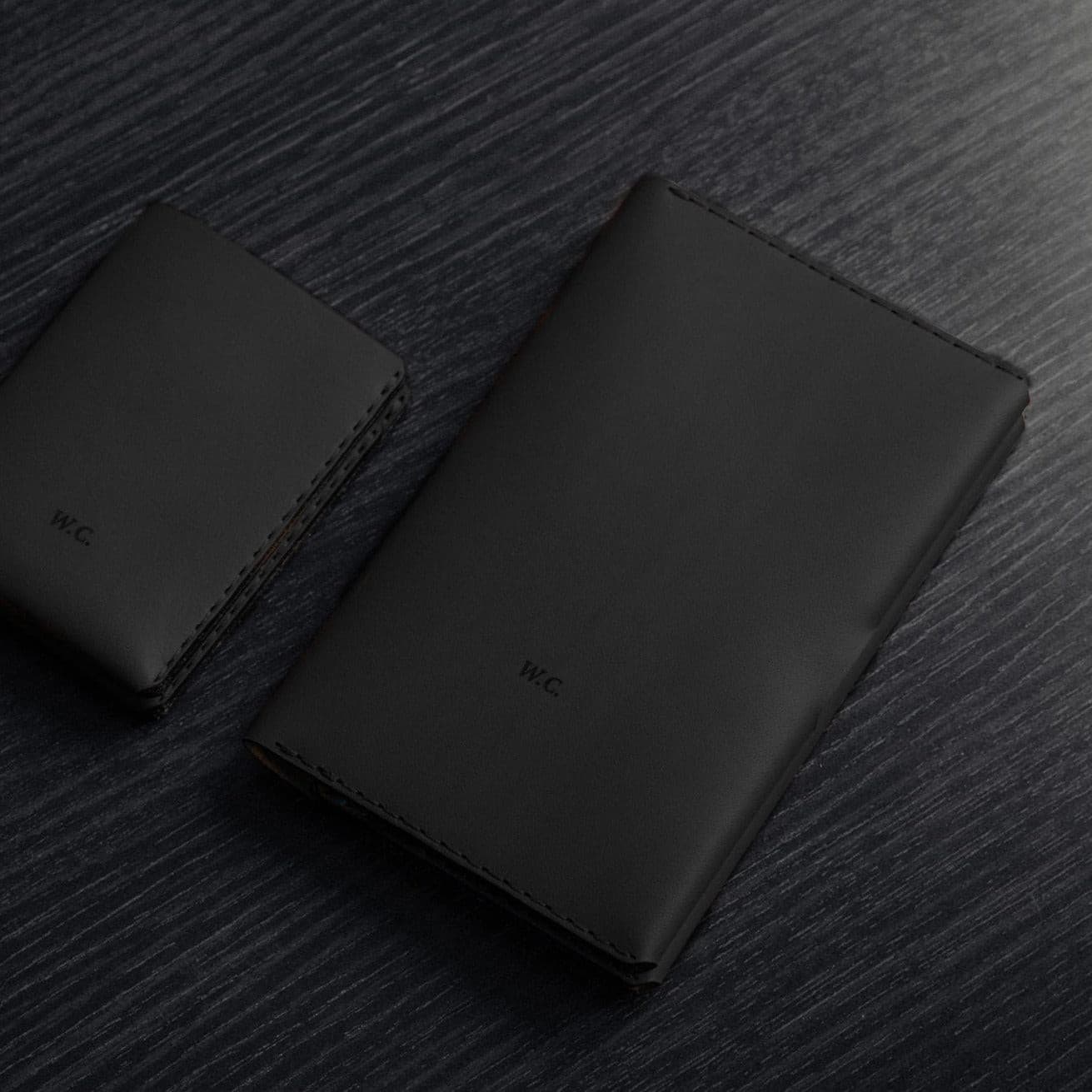 W107CHAR Кошелек Winston Travel - Угольный Wingback  - Вид №4