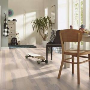 Паркетная доска Meister PD 550 Penta Известняк светлый 8132 Дуб Натур с брашью (Текстурированная) 3650х220 мм.