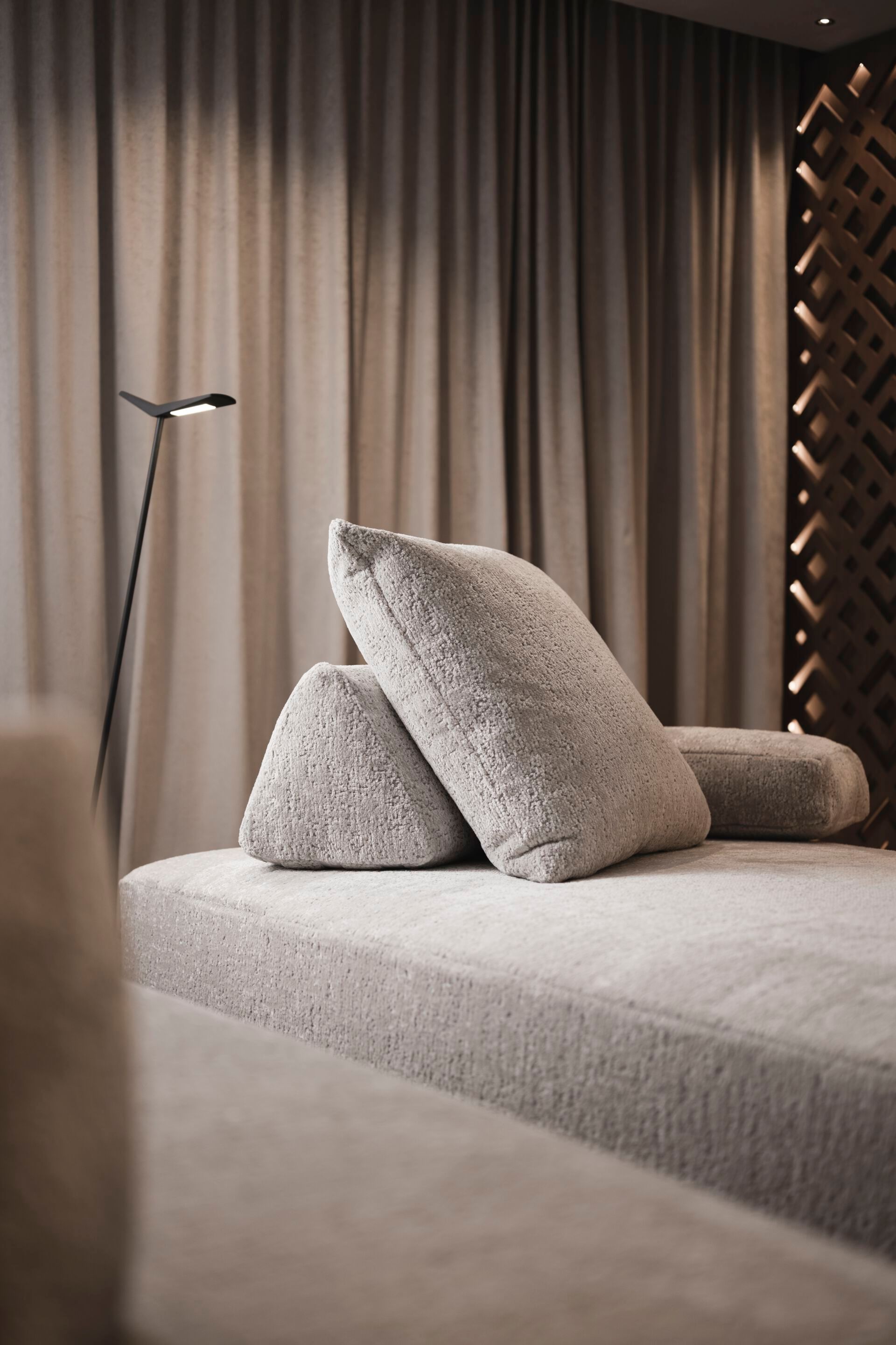 Диван Edra для интерьера ARCH-00055149 - Вид №2