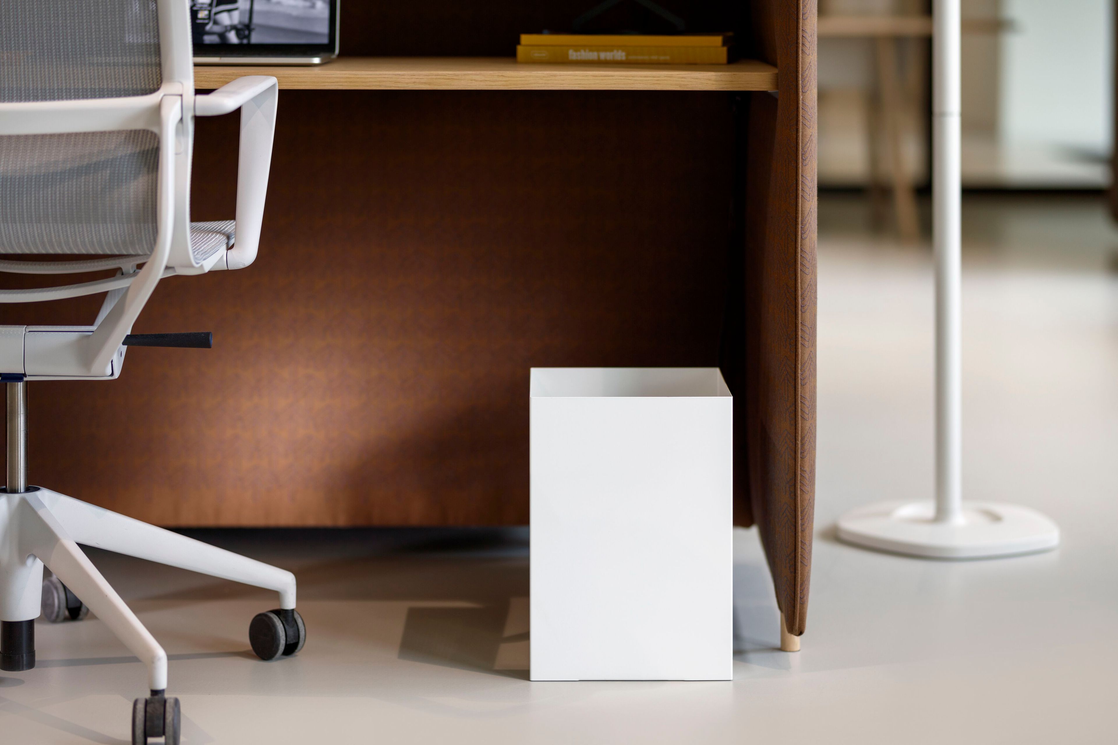 С порошковым покрытием стальные брошюры Cascando Square ARCH-00033729 - Вид №5