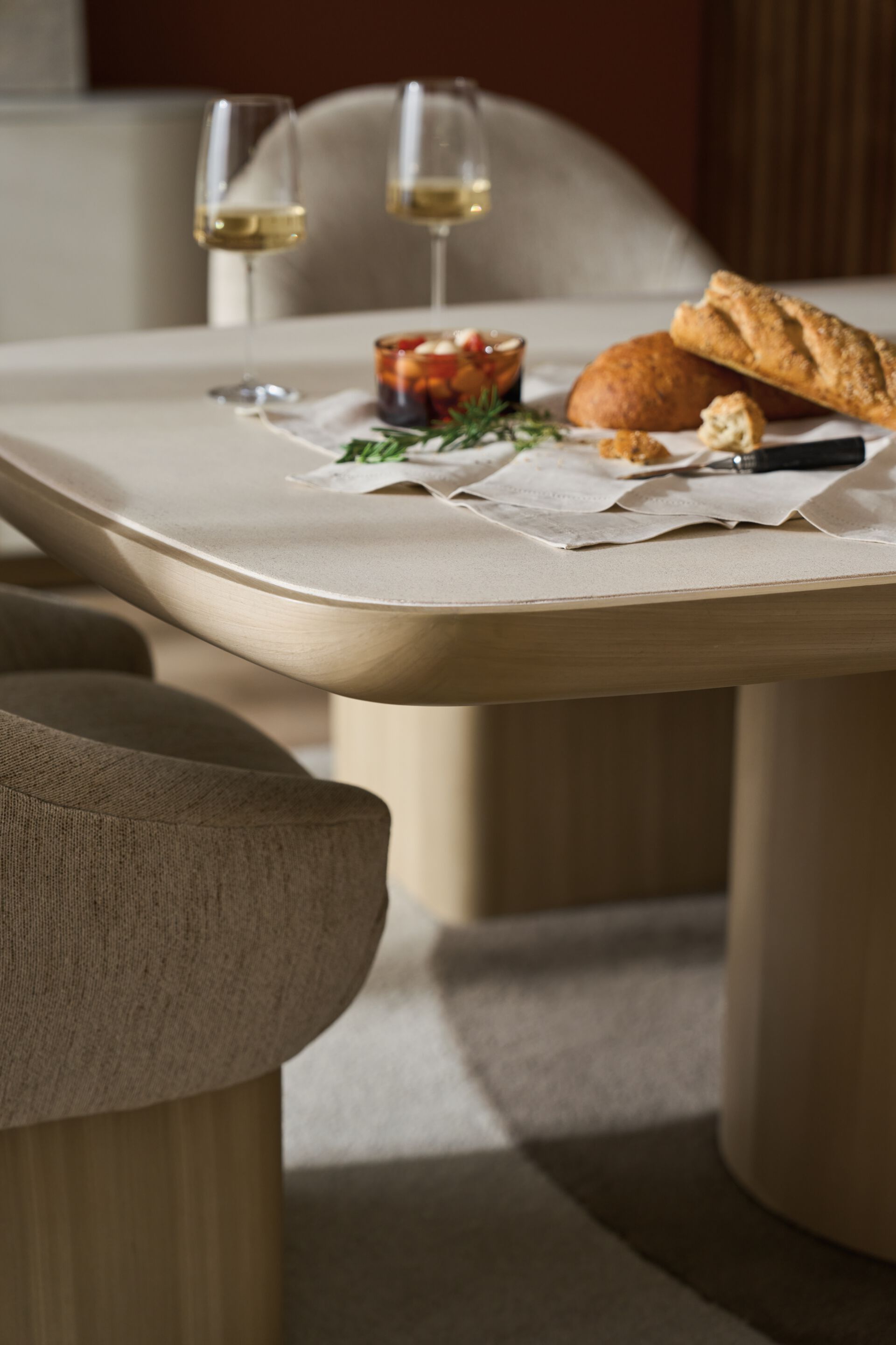 Прямоугольный стол из натурального камня Caracole SANTORINI ARCH-00031047 - Вид №2