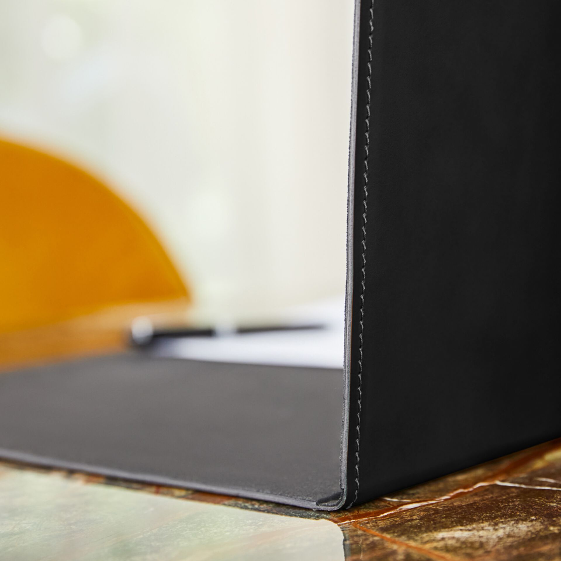 Подпушка из регенерированной кожи EGLOOH GEMINI ARCH-00153259 - Вид №5