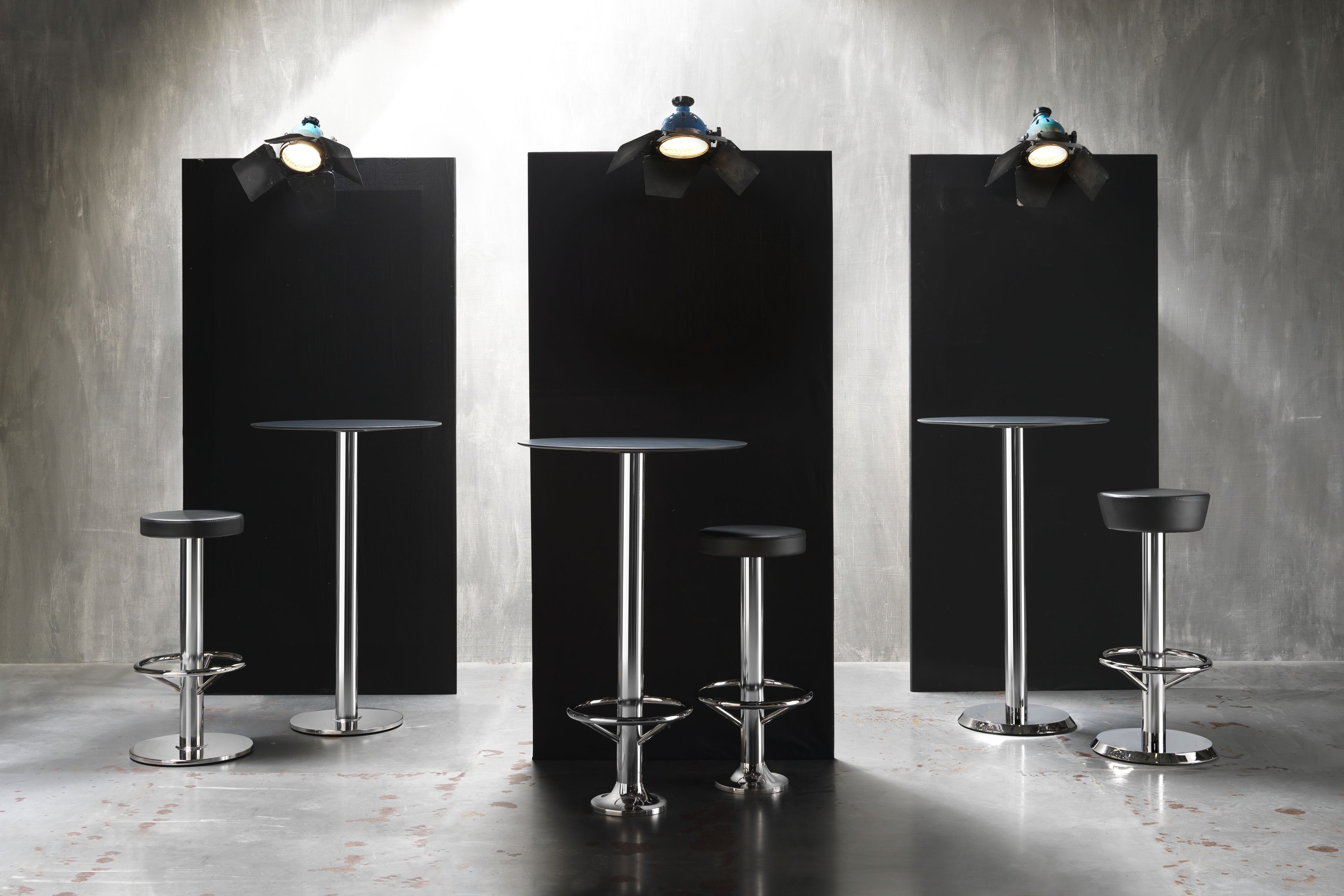 Стальной табурет с подставкой для ног PF Stile 430 ARCH-00014313 - Вид №1