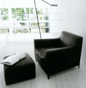 Кресло Rive Droite LIGNE ROSET 18190150