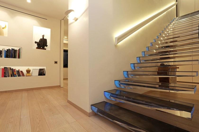 Siller Treppen Прямая консольная лестница со светодиодами Diamond sun-id-1424921 - Вид №4