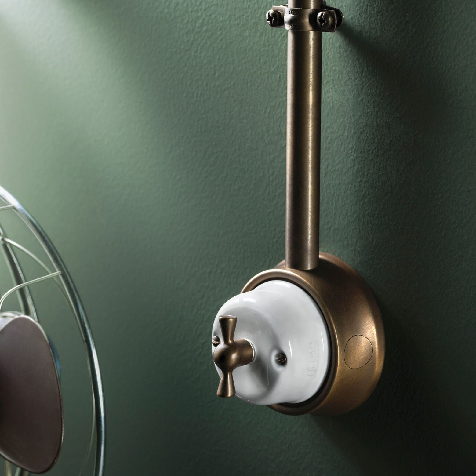 Гражданская серия из фарфора и латуни GI Gambarelli ARCH-00129504 - Вид №1