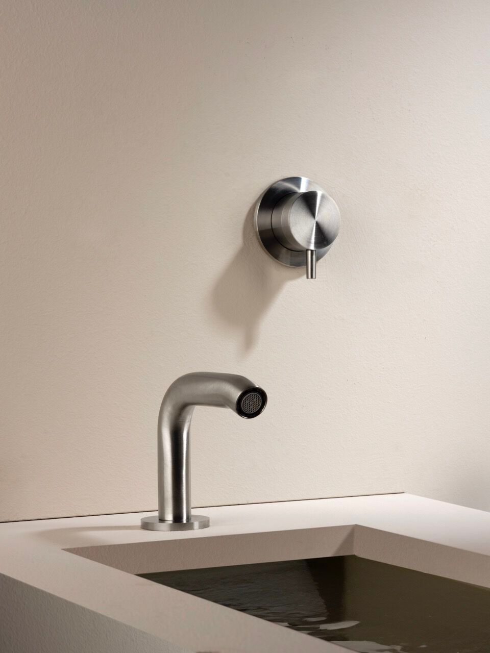 Дозирующий носик из нержавеющей стали для биде с аэратором для пола BEAMTECH Timeless ARCH-00111924 - Вид №1