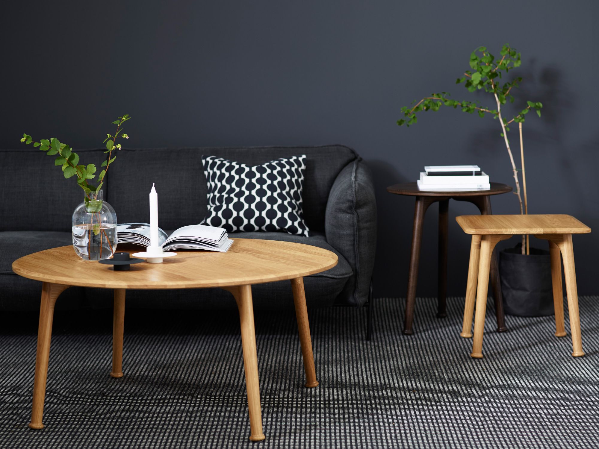 Круглый журнальный столик из массива дерева Karl Andersson Bat ARCH-00091583 - Вид №2