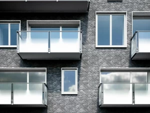 FARAONE Алюминиевый парапет со стеклянными панелями Olimpia