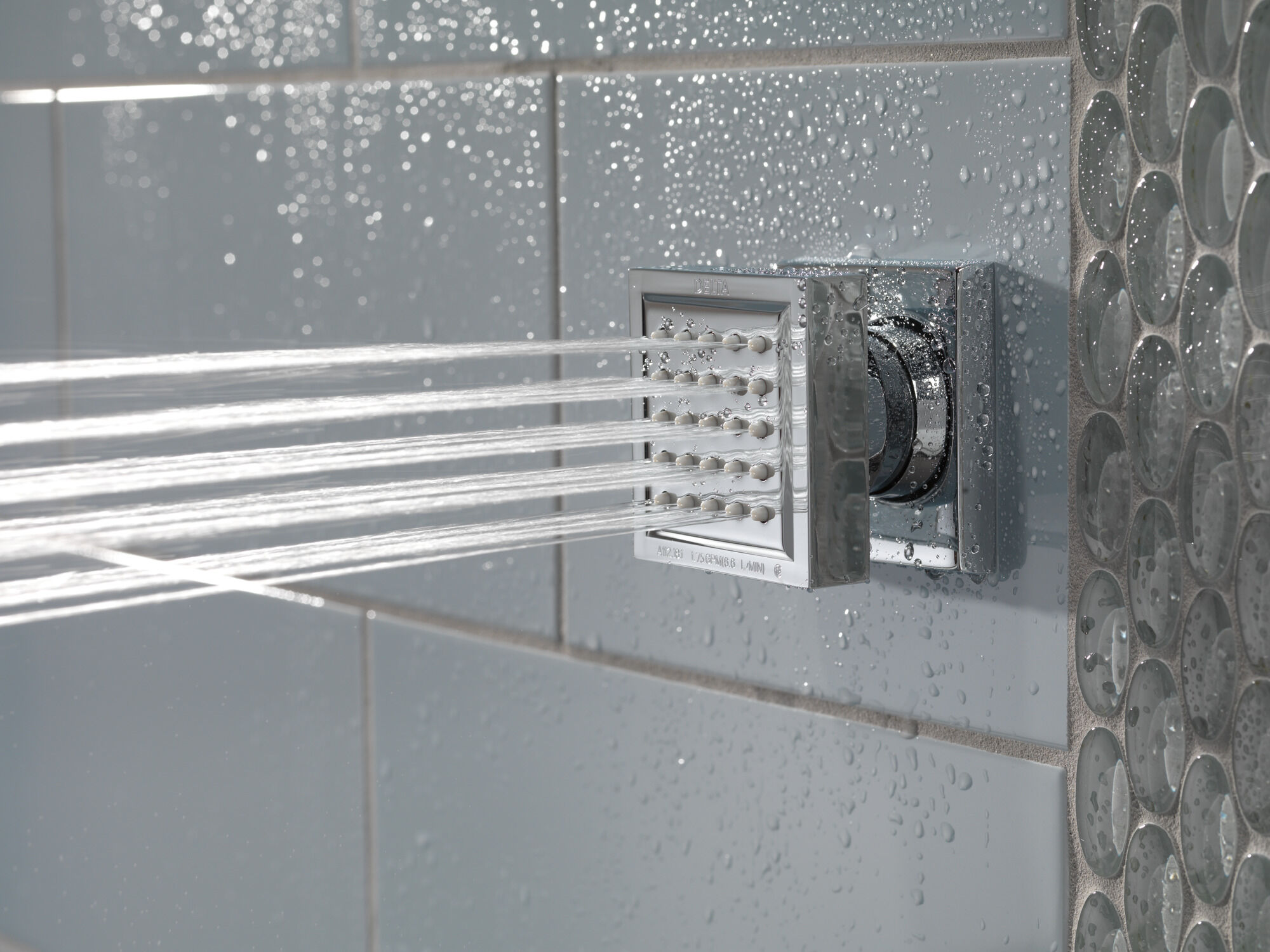 50150-PN Спрей для тела для поверхностного монтажа Delta Faucet Delta Полированный никель - Вид №5