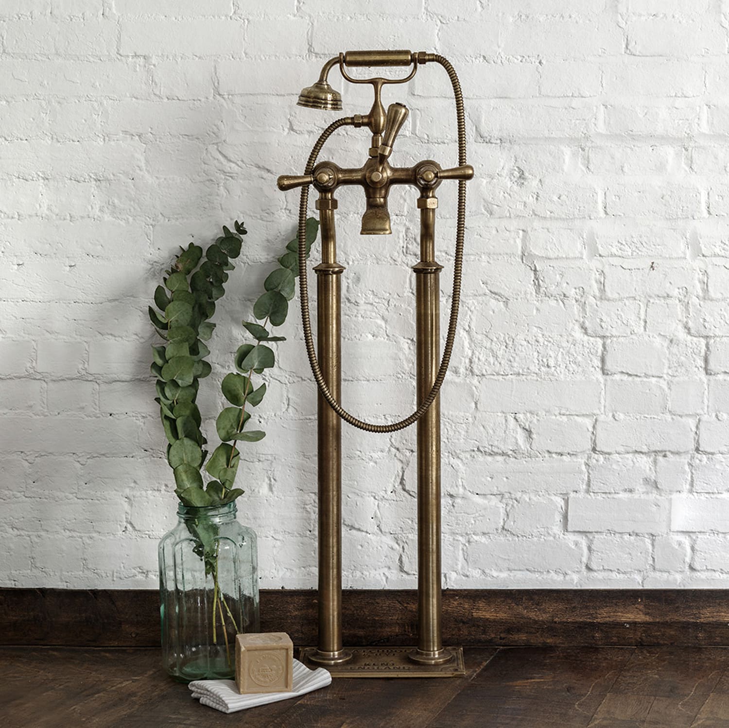 Bath Taps краны The Bathtub Shower Mixer on Standpipes Catchpoleandrye  - Вид №5