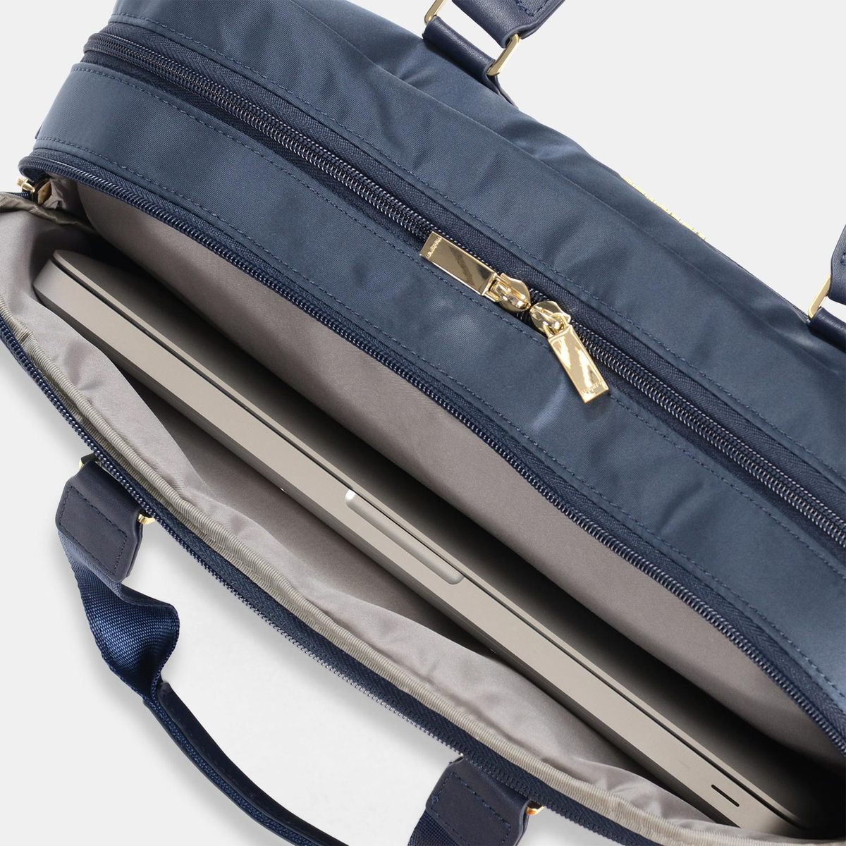 HCHMB03/131 Сумка для ноутбука HCHMB03 OPALIA Two Compartment Business Bag 15.6 Hedgren Charm Business  - Вид №6