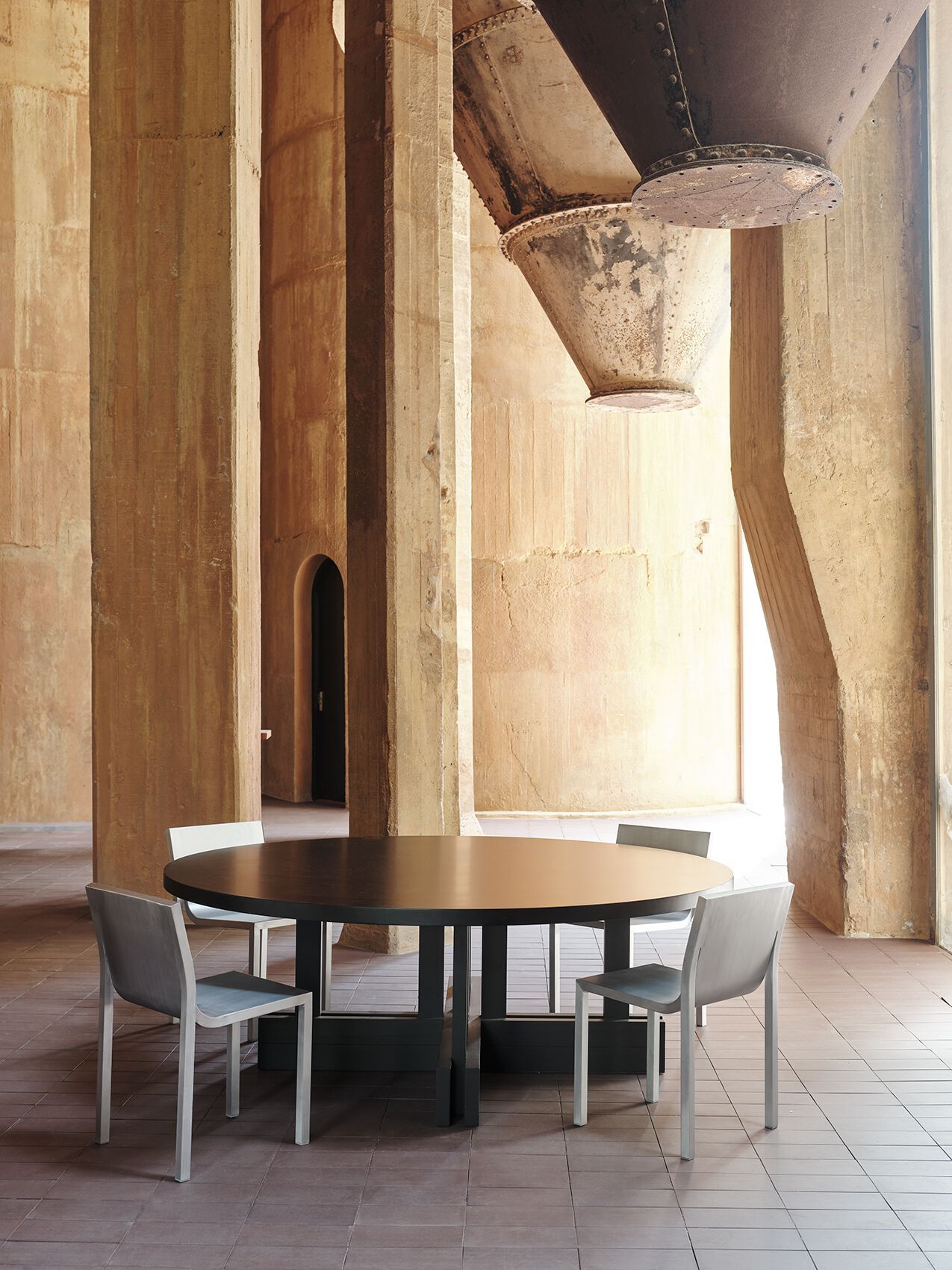 Штабелируемый алюминиевый стул BD Barcelona Stedelijk ARCH-00132726 - Вид №22