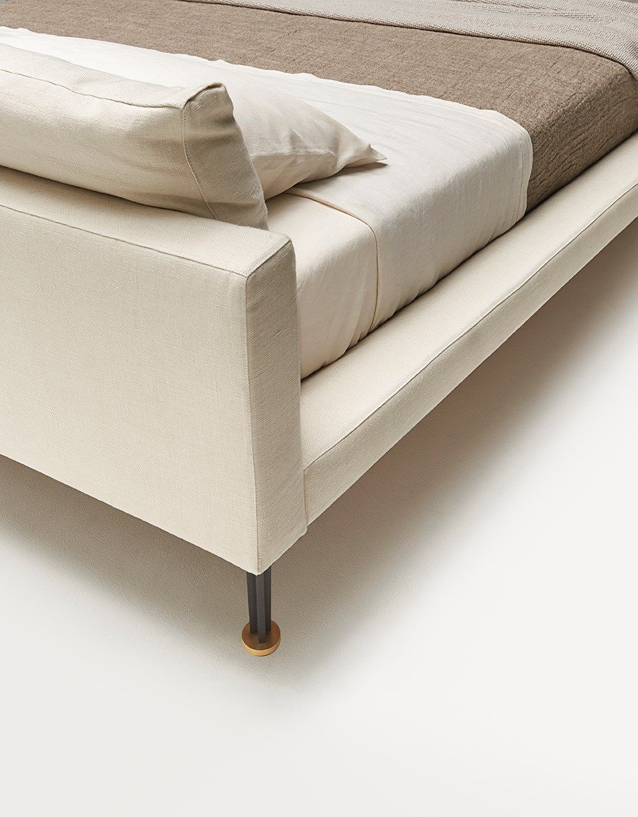 Двуспальная кровать из ткани Living Divani Floyd ARCH-00101550 - Вид №3