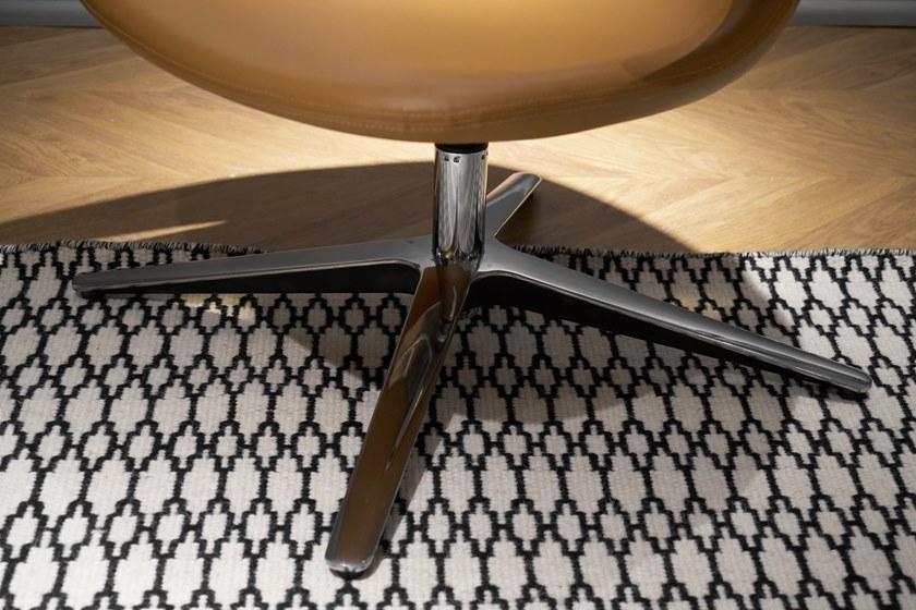 Grado Design Поворотное кожаное кресло с 4-мя спицами и подлокотниками Hug Hug-ch-01 - Вид №2