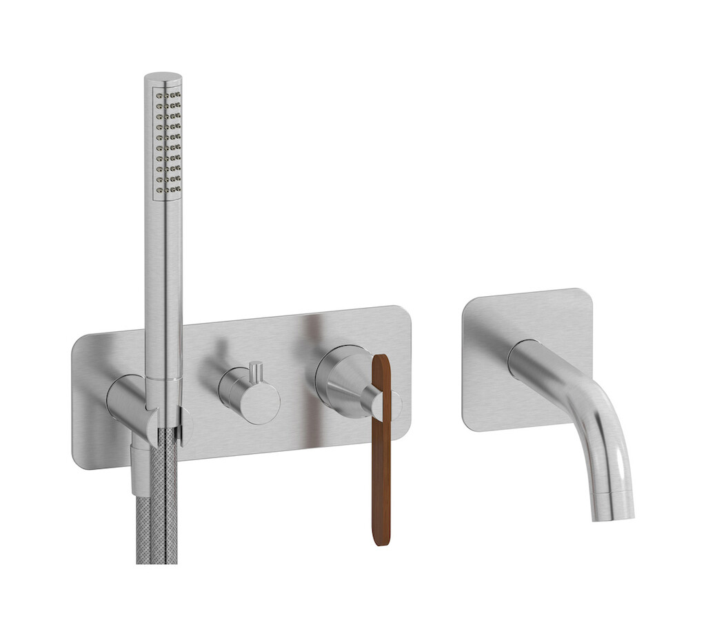 Настенный смеситель для ванной на дивертером и душевым гарнитуром. WE ARE IB ol206cc Brushed Nickel Soho