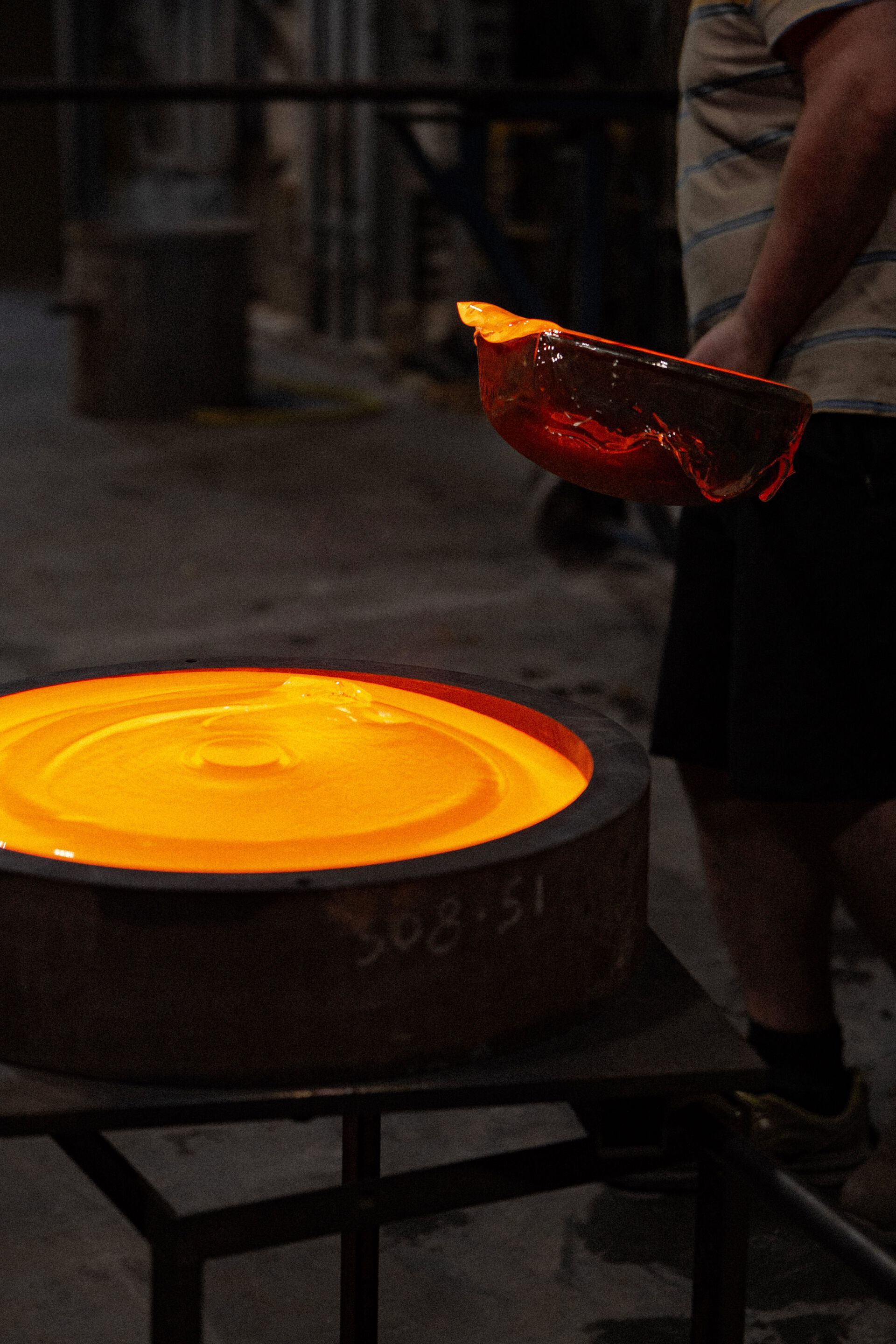 Круглый умывальник из литого стекла Agape MASSICCI ARCH-00067257 - Вид №7