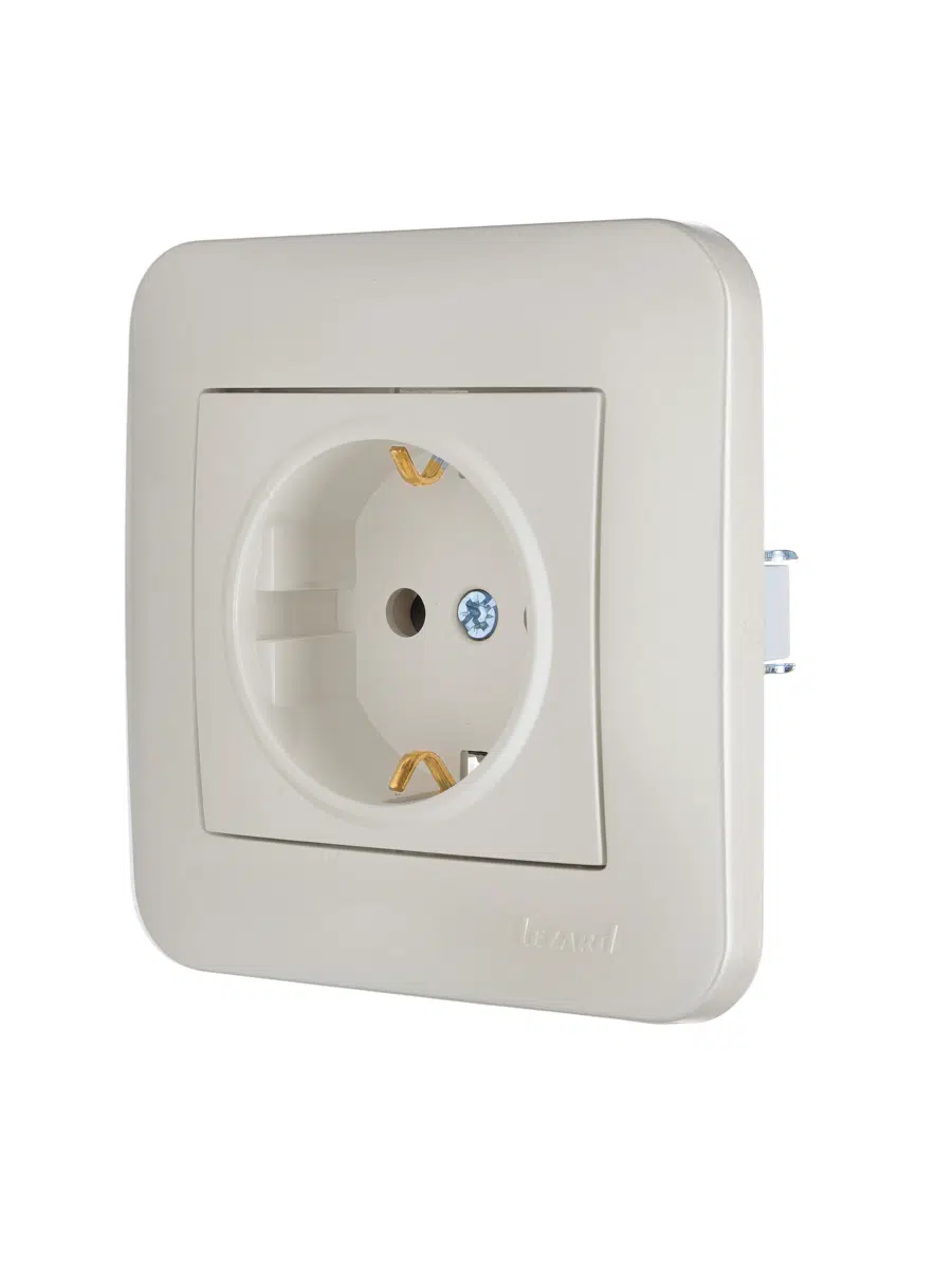 ASTI Розетка с/з ПБТ жемчужно-белый LEZARD 7081-3030-122B