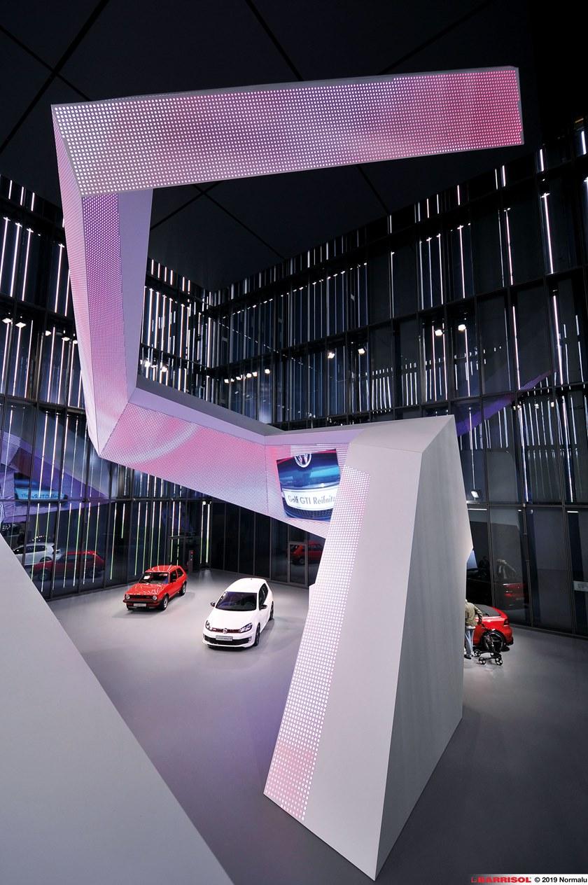 BARRISOL Натяжная стена из пластика с подсветкой для интерьера sun-id-1352795 - Вид №6