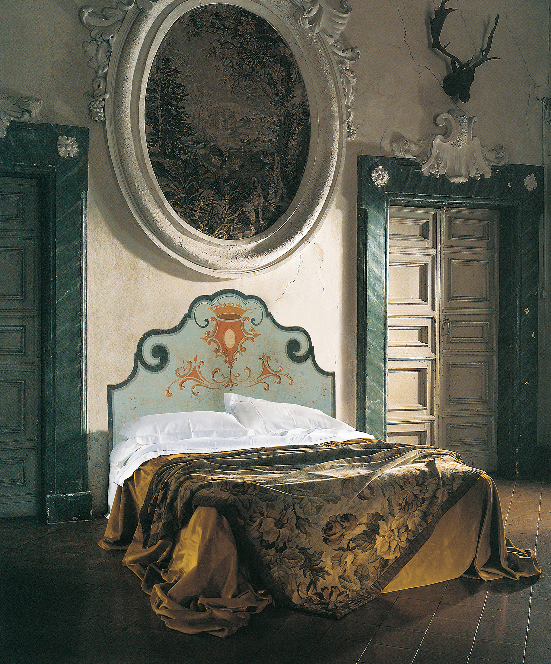 2927 Tifernoit Фасонная двуспальная кровать Zona Notte  - Вид №1