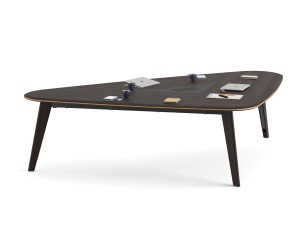 Деревянный треугольный стол для встреч