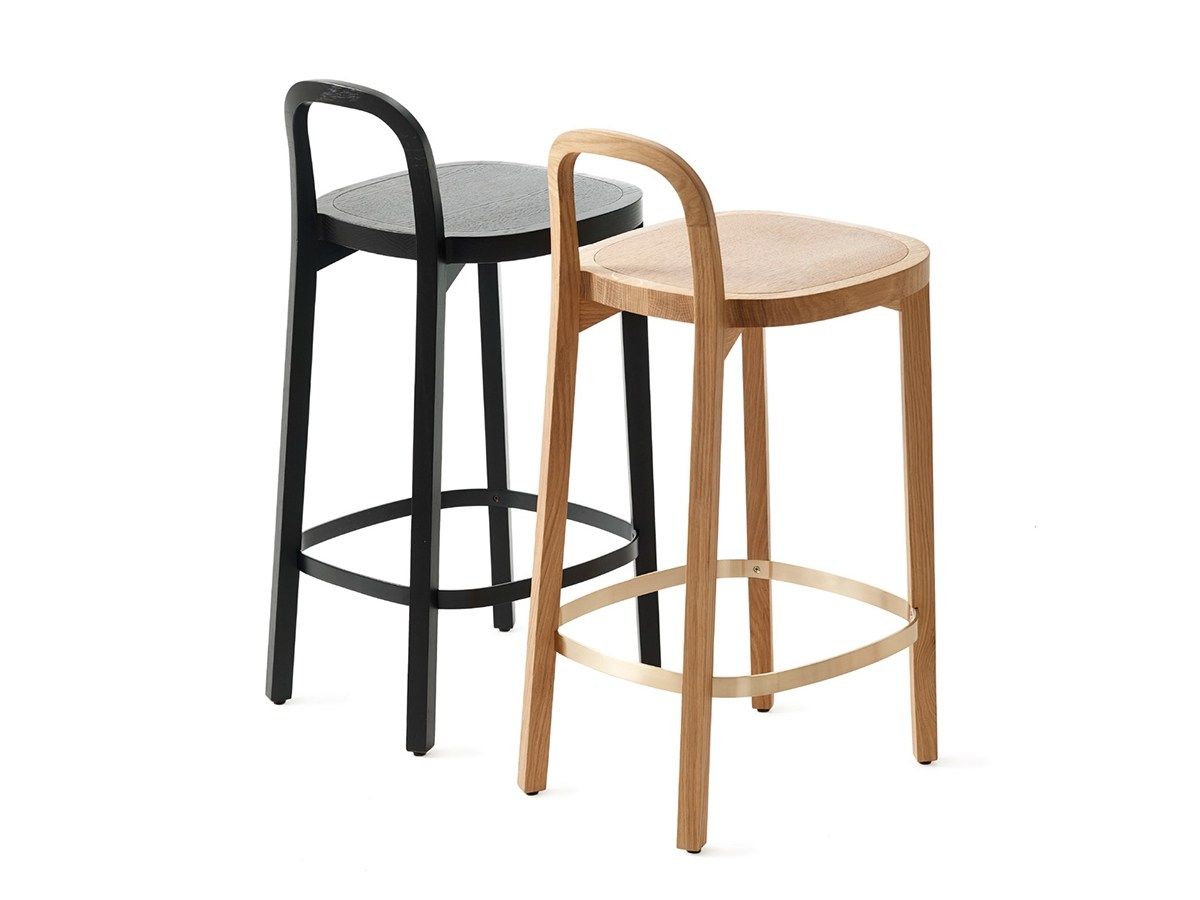 Деревянный барный стул с подставкой для ног Woodnotes Siro ARCH-00018279