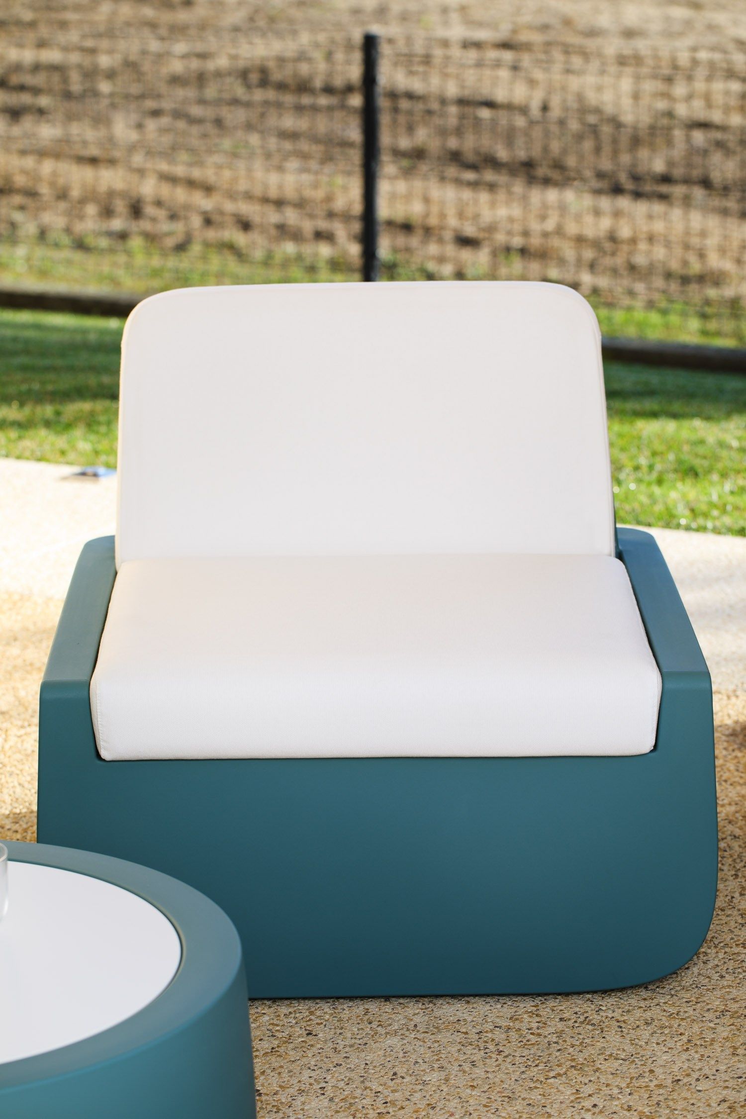 Полиэтиленовое садовое кресло PLUST Bold ARCH-00090588 - Вид №3