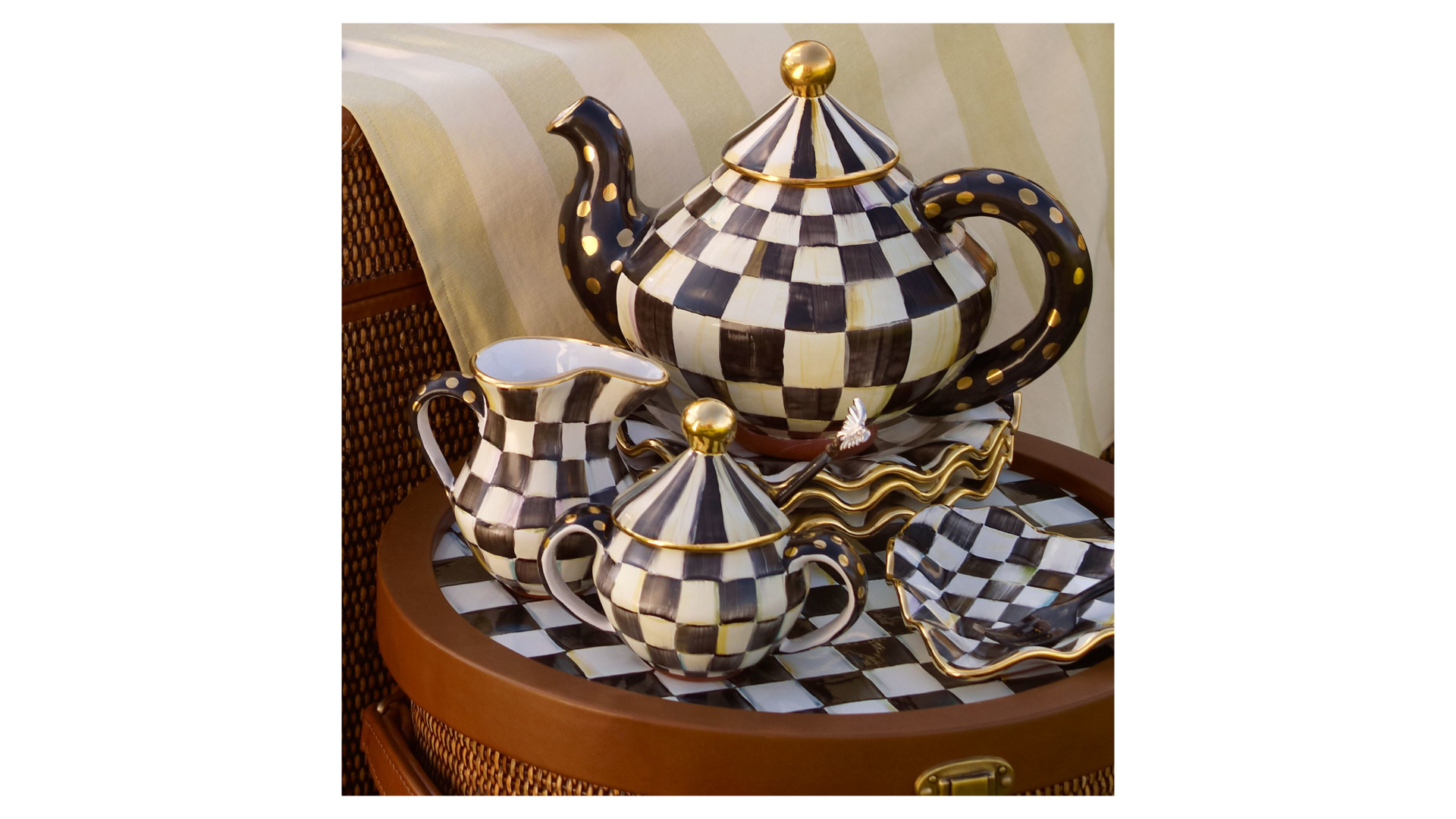 10654504 Молочник Керамический Mackenzie-Childs  - Вид №1