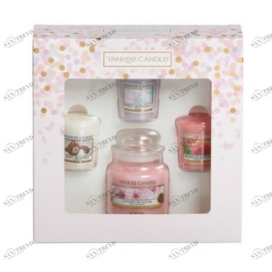 Подарочный набор 3 свечи "Нежный букет" YANKEE CANDLE  268078 Белый 
