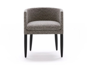 Тканевый стул с подлокотниками