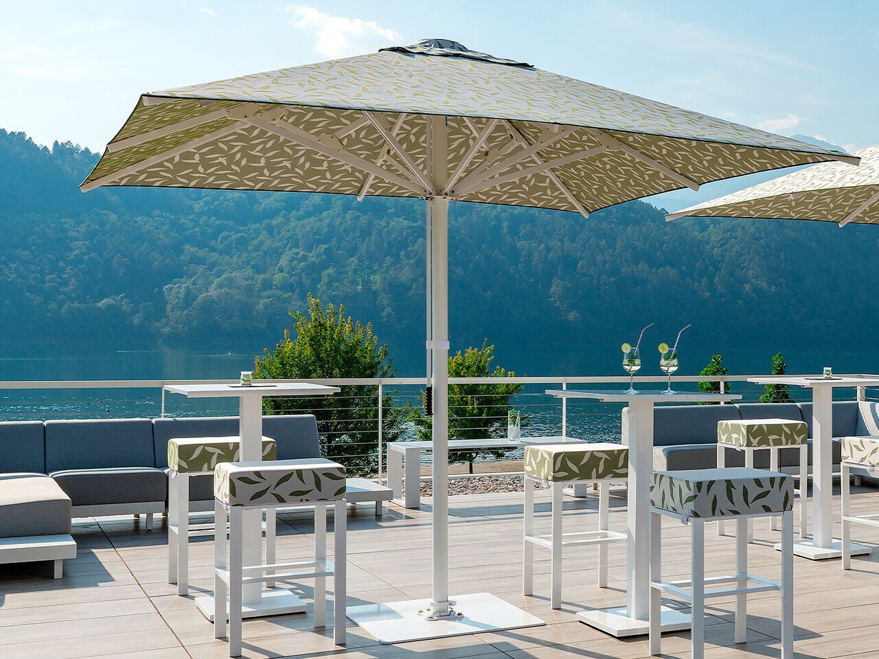 Зонтик с телескопическим закрытием из алюминия и акриловой ткани Crema Outdoor MINOSSE ARCH-00086032 - Вид №1