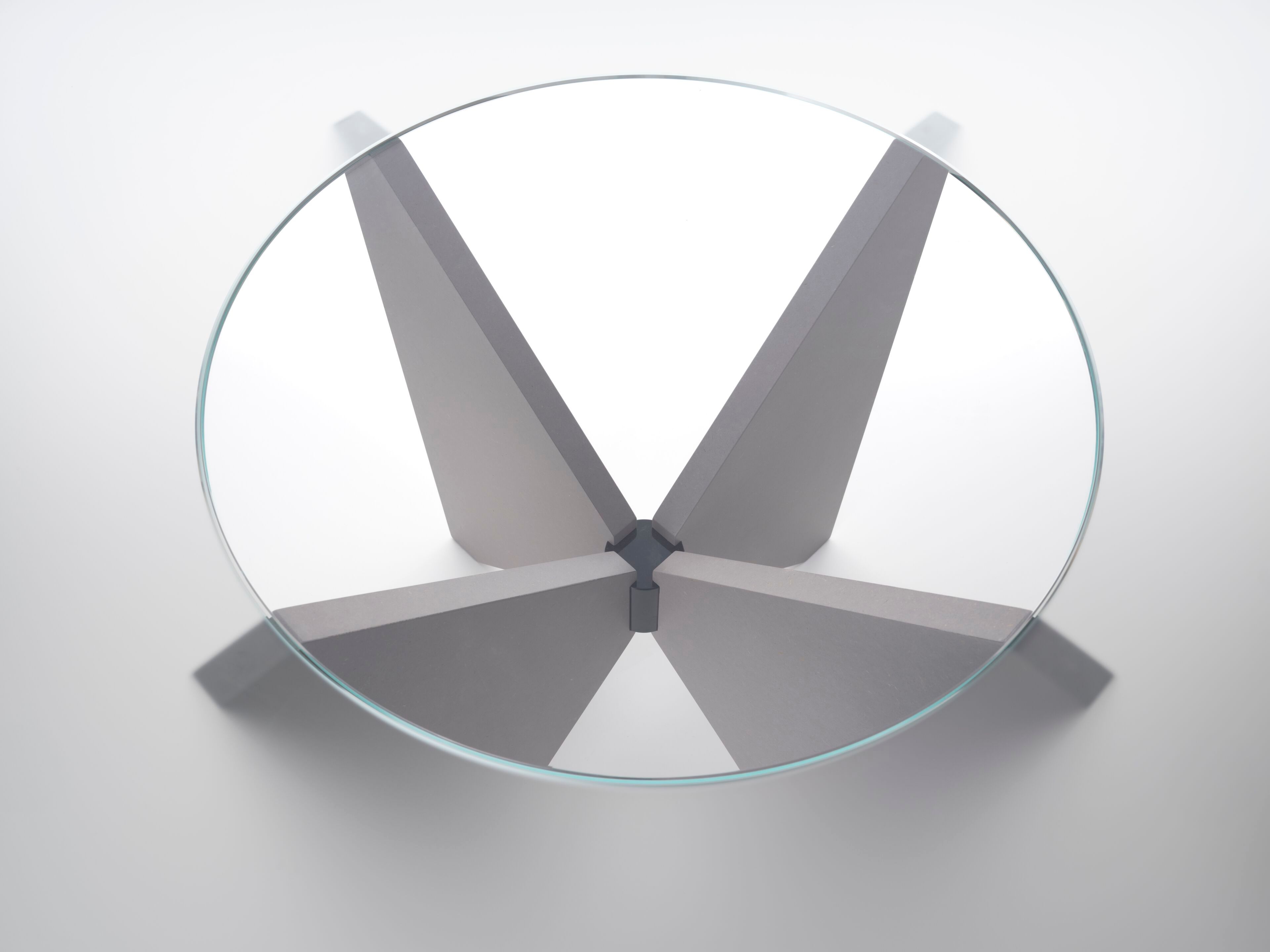 Круглый стол Valchromat® и травленое стекло Alias Сатурн ARCH-00015800 - Вид №1