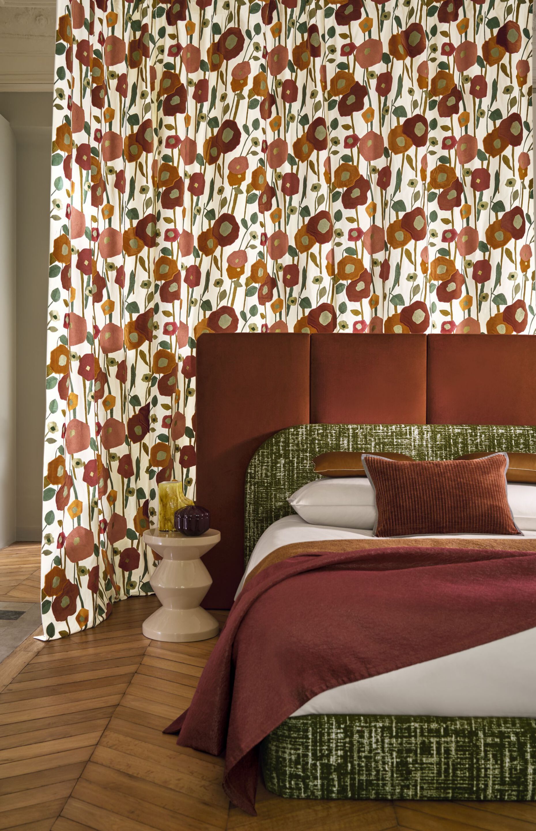 Бархатная однотонная ткань Casamance Anatolie ARCH-00103552 - Вид №1