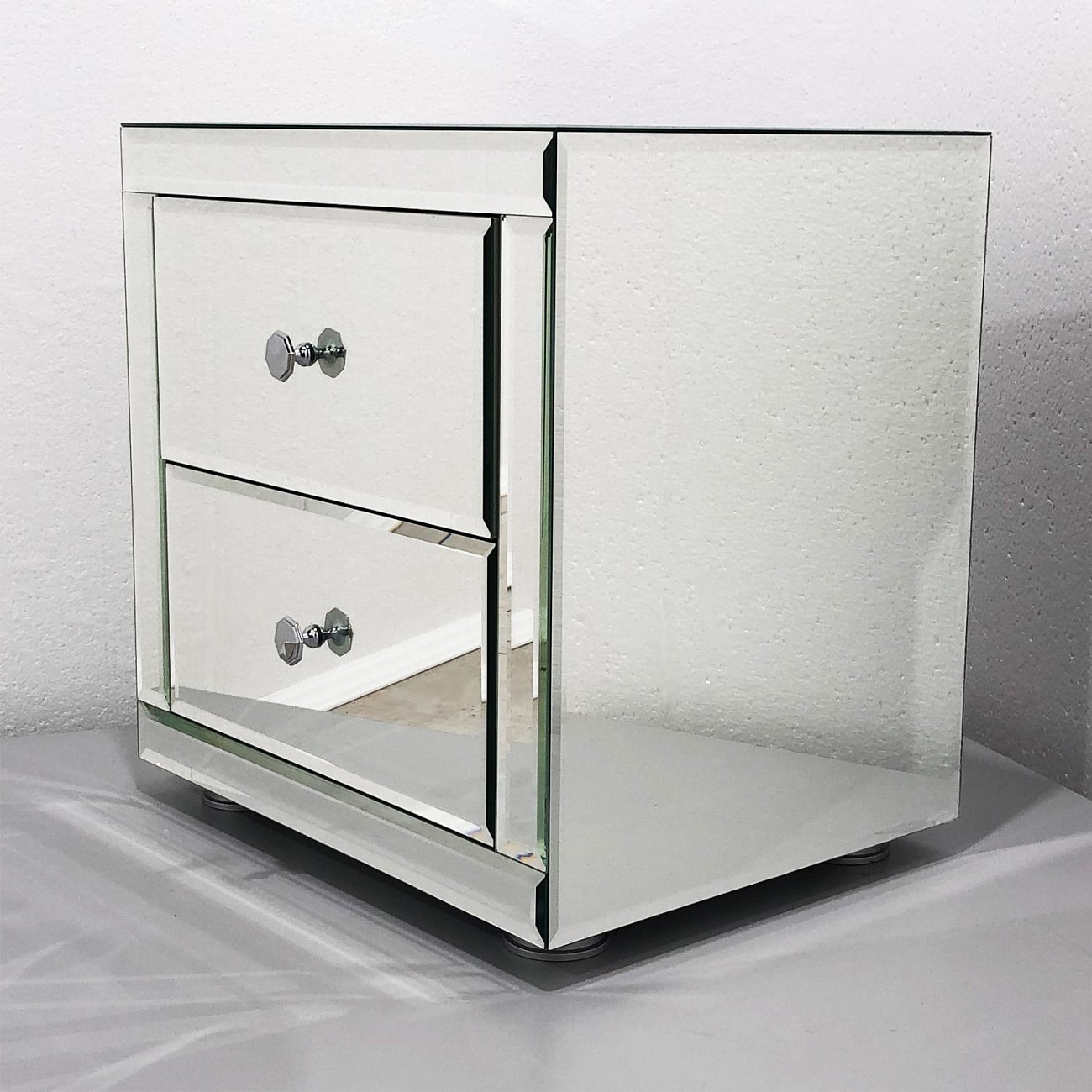 Прикроватная тумбочка дизайнерская зеркальная "Самили" GRAUM  304060 Зеркальный  - Вид №7