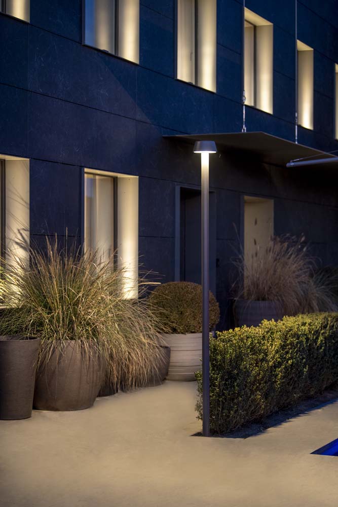 2000269 Уличное освещение  Platek FONT su palo  FONT - 8 LED 4000K 360° Street optic  - Вид №4