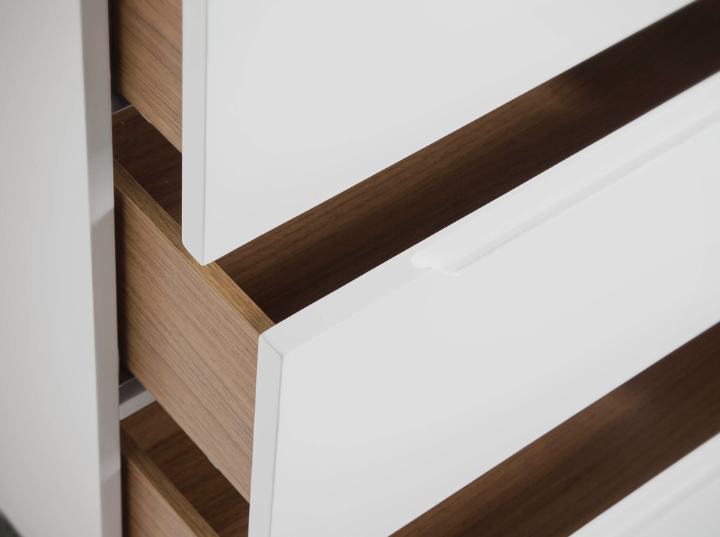 Комод с четырьмя ящиками с металлическими ножками белый от Angel Cerda ANGEL CERDA ДИЗАЙНЕРСКИЕ, CP1801 00-3865659 Белый  - Вид №4