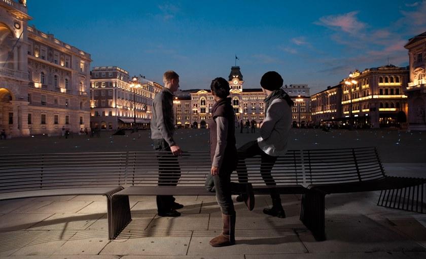 Urbantime Изогнутая металлическая скамья со спинкой Zeroquindici.015 sun-id-1408849 - Вид №4