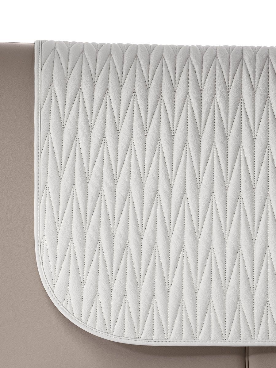 Двуспальная кровать с мягким изголовьем Poltrona Frau коллекция-мебель и аксессуары ARCH-00102801 - Вид №6