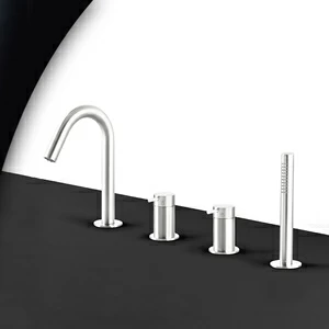 Смеситель для ванны глянцевая сталь с белой ручкой Toki Radomonte TKI16LCIL21