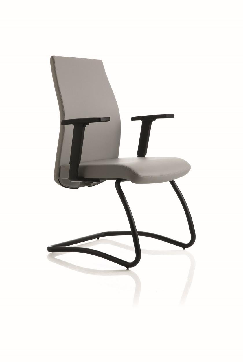 Luxy Кожаное офисное кресло на санях с подлокотниками Smartoffice 4offi02, 4offi04  - Вид №2