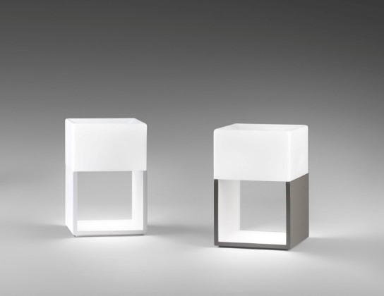 005122 Настольная лампа Vibia Kubika - Вид №1