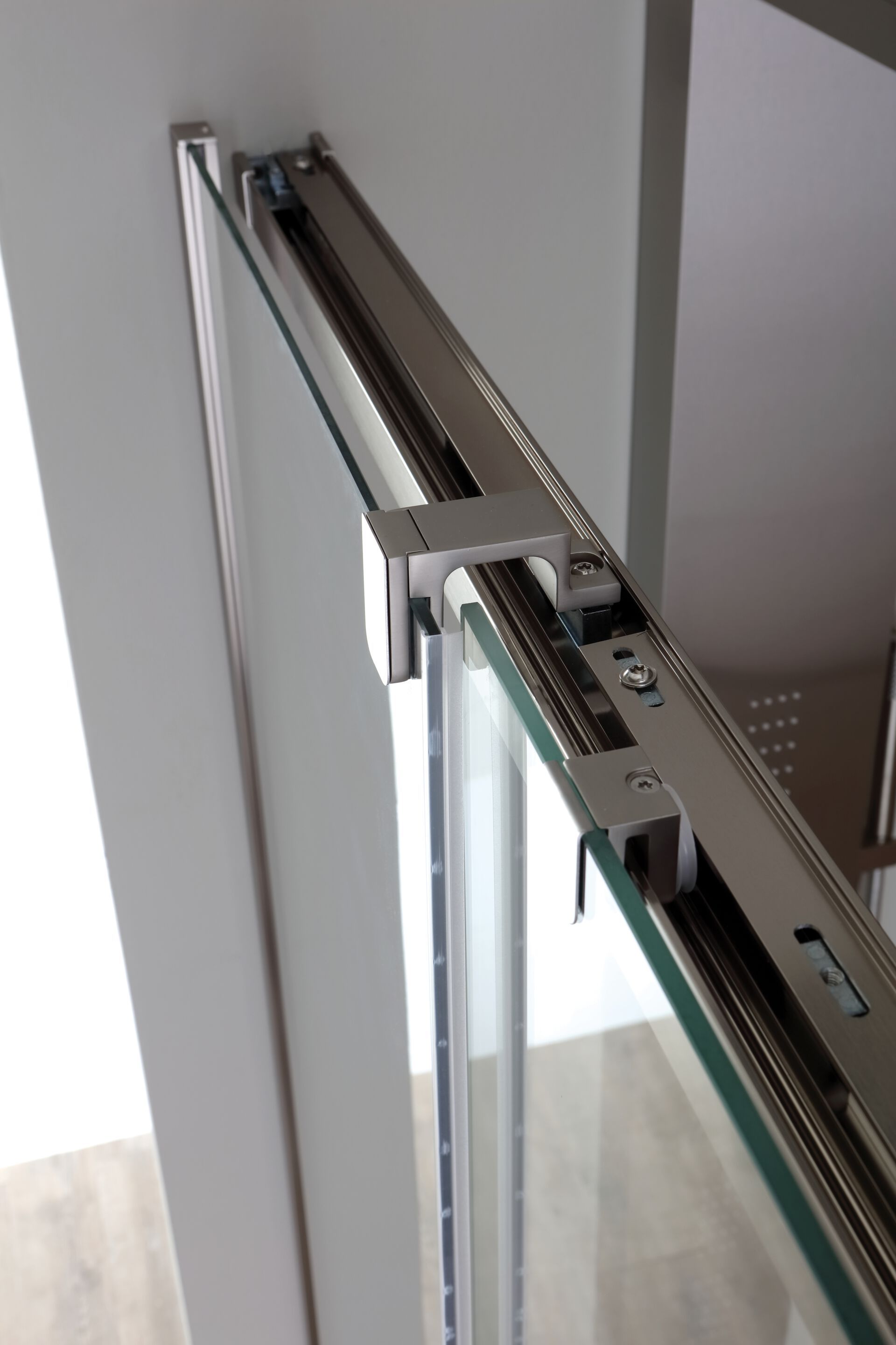 Угловая душевая кабина с раздвижной дверью Kinedo Ekinox ARCH-00010825