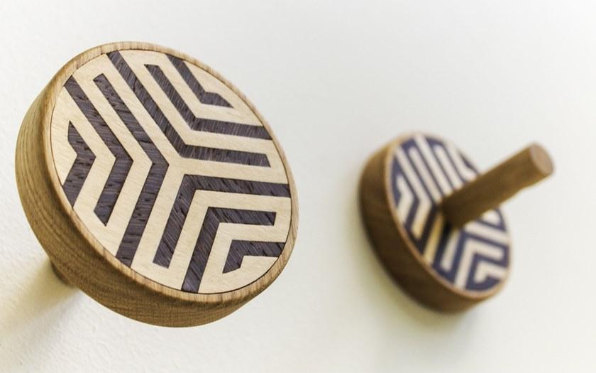 LIGNIS® Пара плечиков из инкрустированной древесины Inverso 13.004 - Вид №2