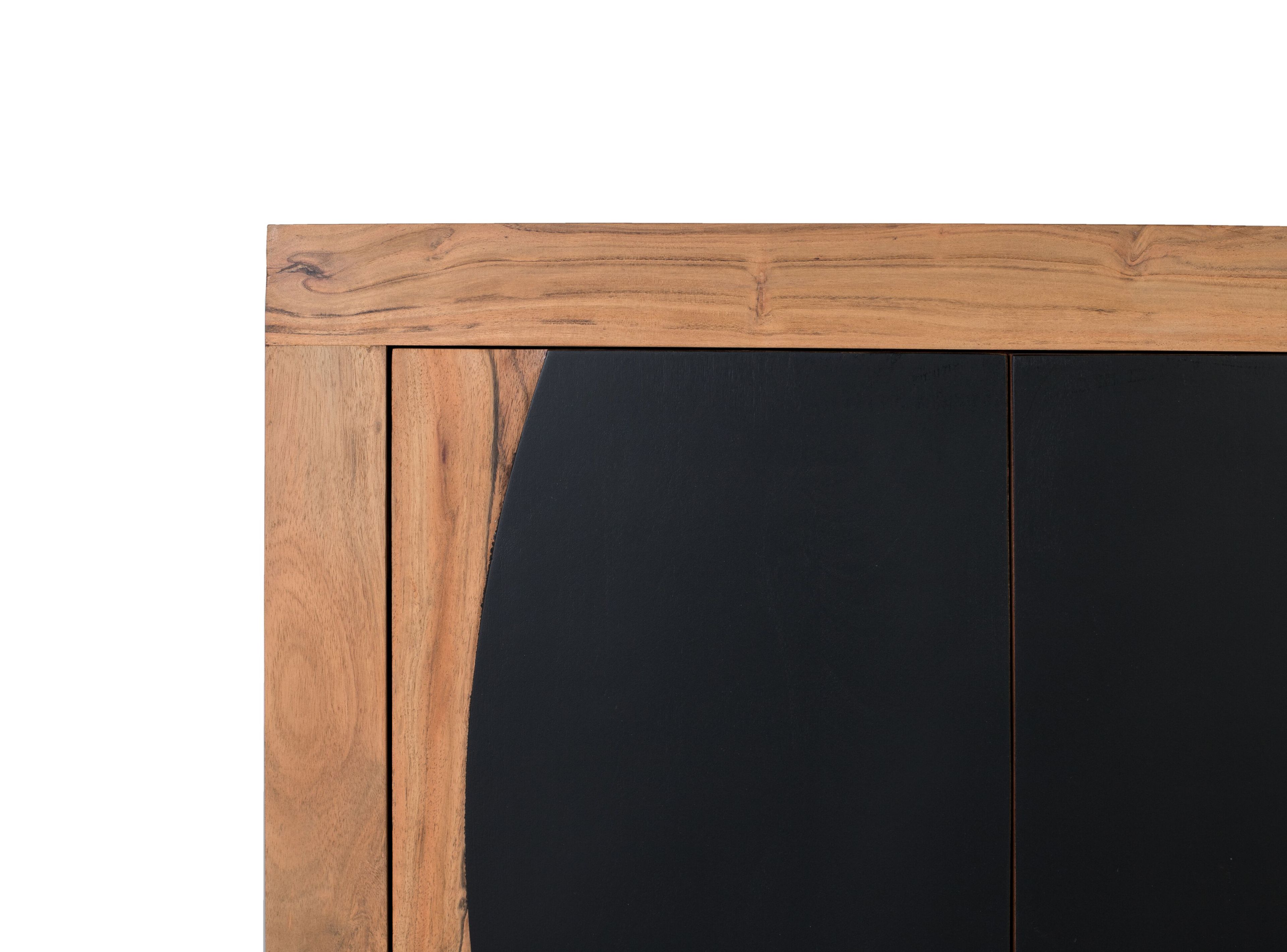 Шкаф из акации с распашными дверями Giner y Colomer Essence ARCH-00115081 - Вид №2